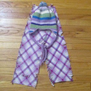 SELLING TOGETHER Gap Kids Scarf AND Pom Pom Earflaps Hat That Ties Under Chin